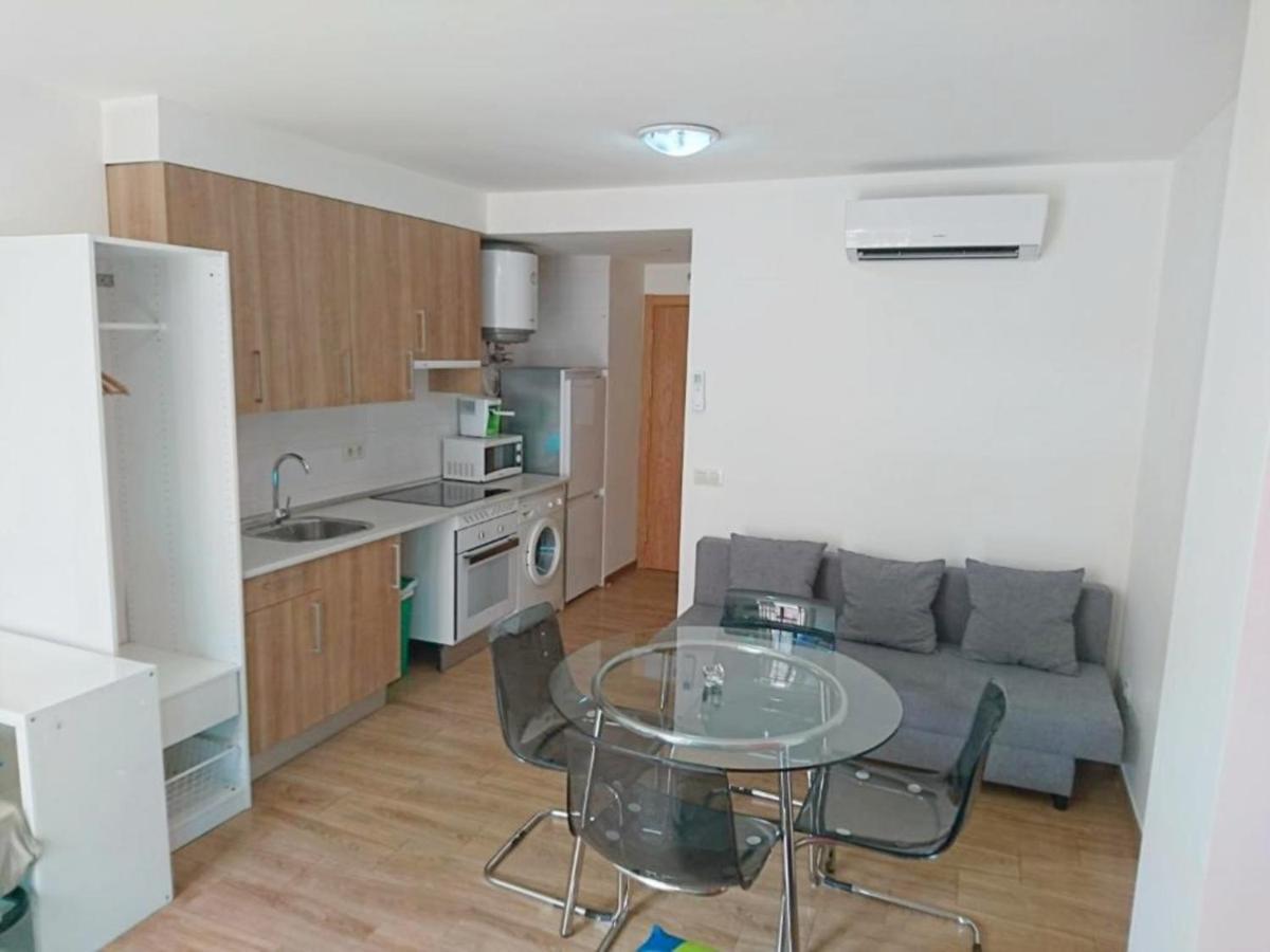 Apartamentos Urgel มาดริด ภายนอก รูปภาพ